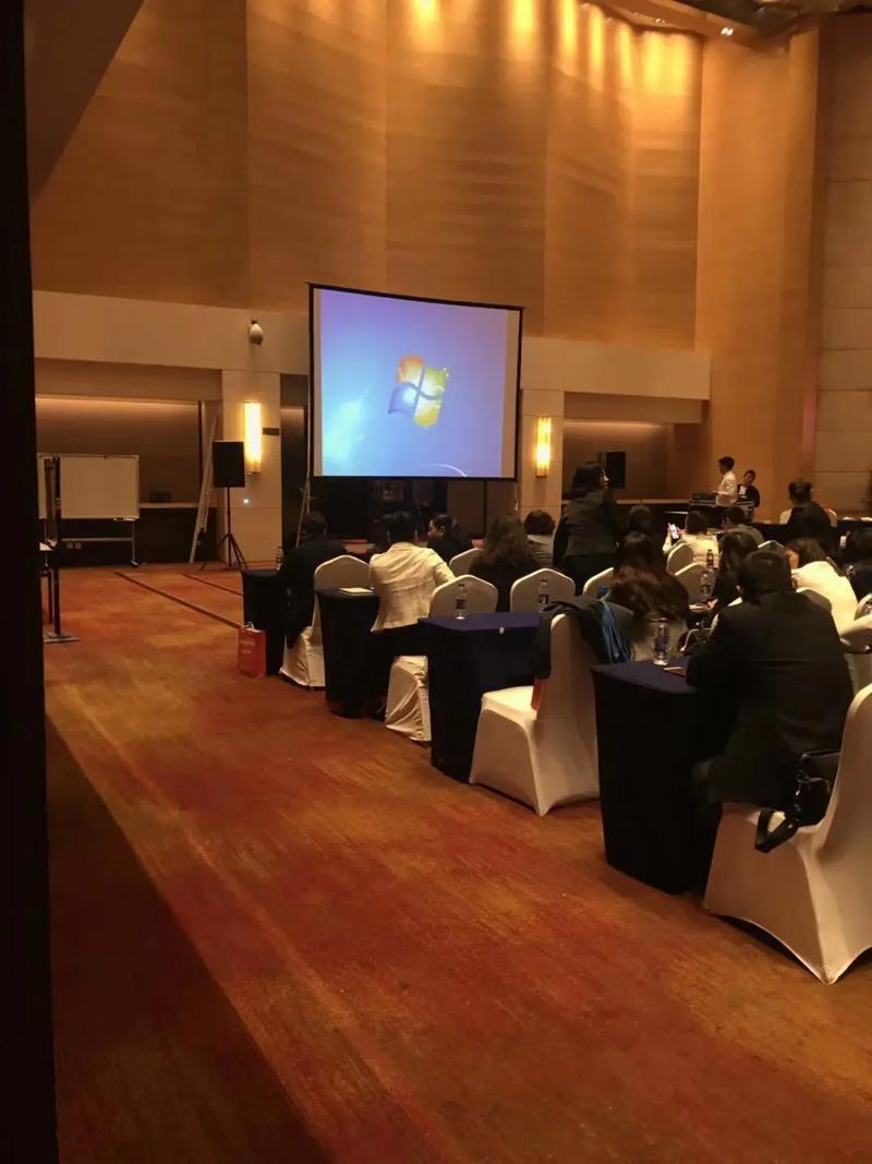 鄭州會(huì)議會(huì)展投影儀與電視液晶屏租賃信息咨詢服務(wù)